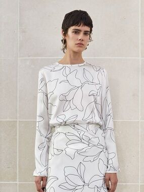 Equipment White Silk Blouse with Black Line-Drawn Floral Print - Size S